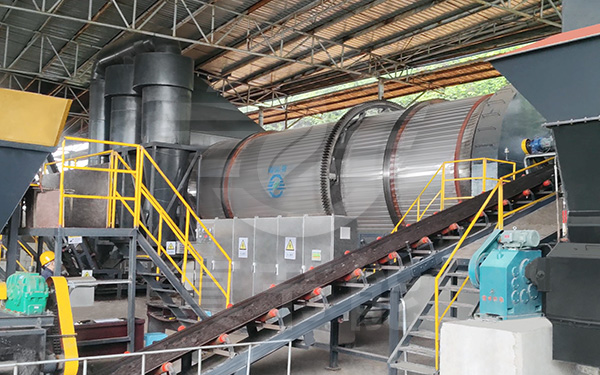 酒糟烘干機運行現場 酒糟烘干機運行現場